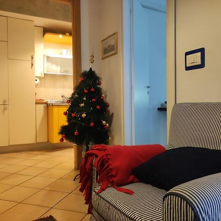 Caio Asinio Apartment Naples Room photo